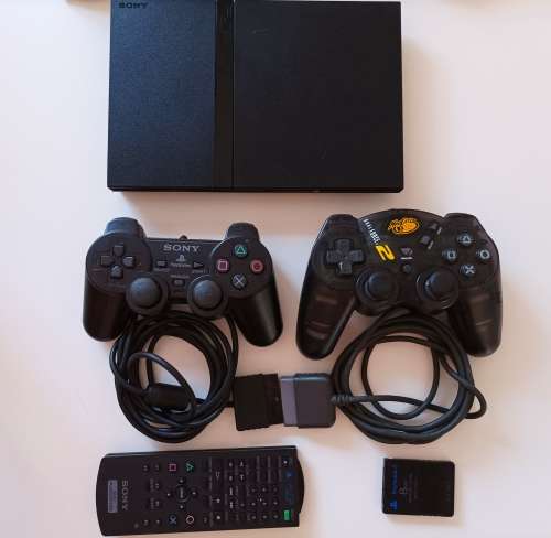 PS2 Console PlayStation with remotes