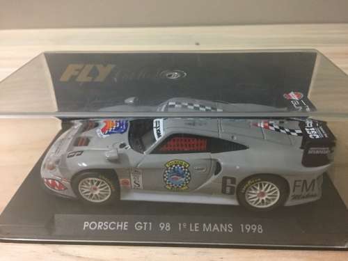 FLY PORSCHE  -   1/32 SCALE SLOT CAR  (HARD TO FIND LIVERY)