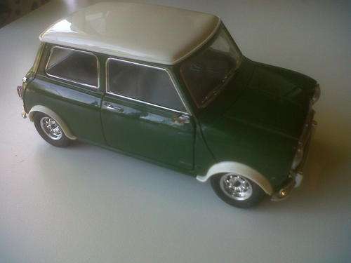 1/16 SCALE SOLIDO MINI COOPER S (1964)    ****see pictures****