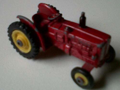 HUSKY BM VOLVO TRACTOR (50-55mm) MADE IN GT BRITAIN
