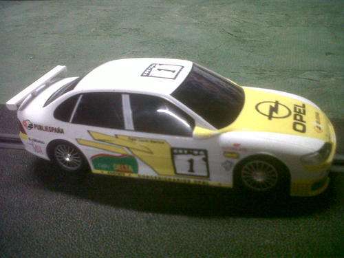 SCALEXTRIC OPEL VECTRA   -   1/32 SCALE SLOT CAR