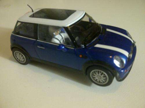 LIMITED SCALEXTRIC MINI COUPER   -   1/32 SCALE SLOT CAR (MINT CONDITION)