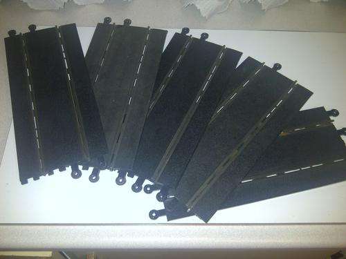 5 x SCALEXTRIC TRACK PIECES , STANDARD STRAIGHTS (FOR 1/32 SCALE)