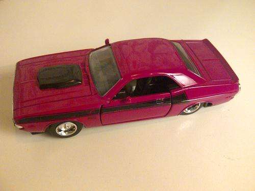 CUSTOM BUILD SLOT CAR - 1/32 SCALE  (READ INFO PLEASE)