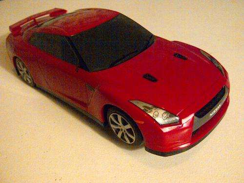 SCALEXTRIC NISSAN SKYLINE GTR   -   1/32 SCALE SLOT CAR
