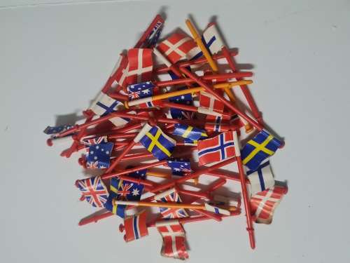 Slot car flags