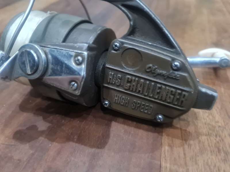 Vintage OLYMPIC H.S. CHALLENGER fishing reel