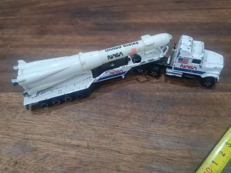 MAJORETTE `NASA` truck