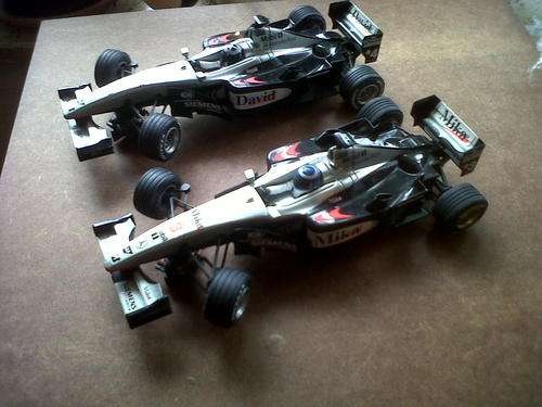 SCALEXTRIC SCX F1 MCLAREN MP4/16 "SET" (1/32 SCALE)