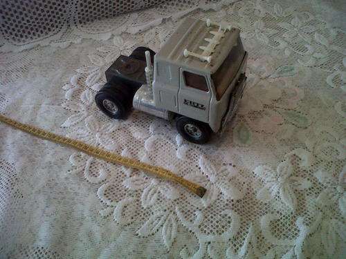 BIG TINPLATE ERTL TRUCK(HORSE)  ***SEE PICTURES***