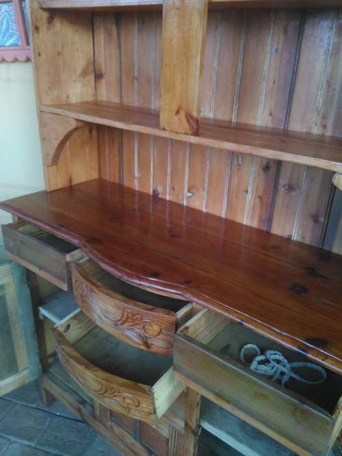 Bow fronted oregon pine koskas