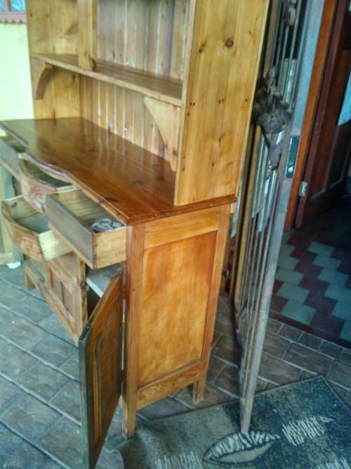 Bow fronted oregon pine koskas
