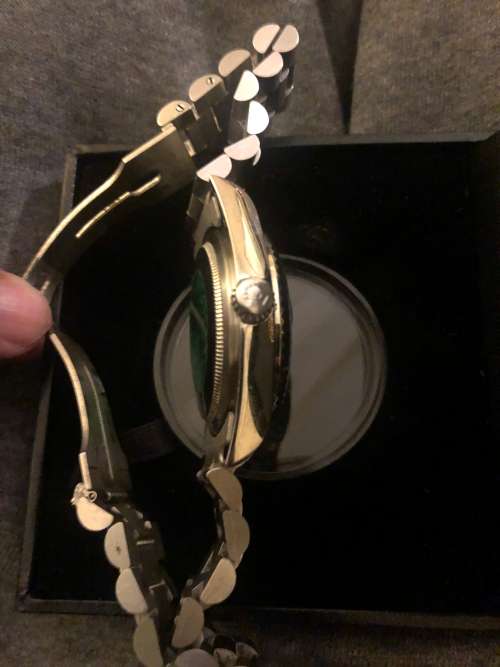 Very Rare Mens Rolex Day Date Edition With A Total Of 1,8carat Of Diamond Dials