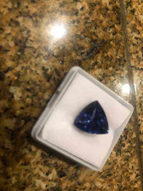 Gorgeous Rare 8ct Trillion Cut Natural Tanzanite b7/7 GIL Certified