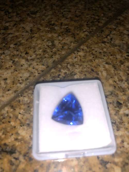Gorgeous Rare 8ct Trillion Cut Natural Tanzanite b7/7 GIL Certified
