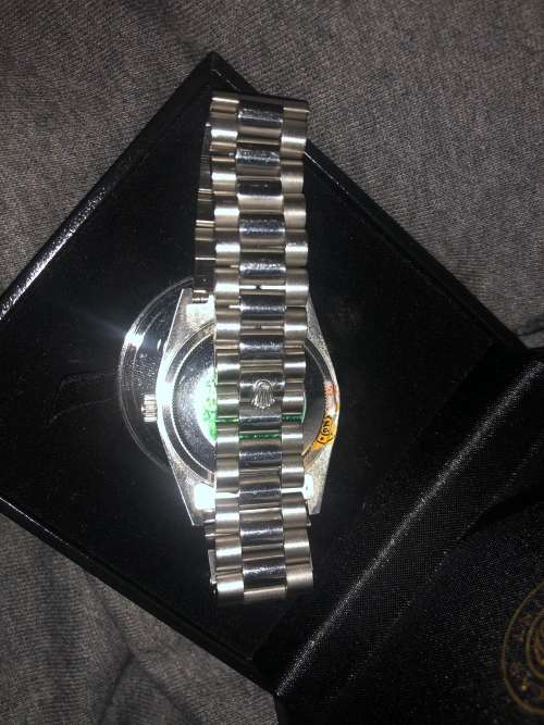 Very Rare Mens Rolex Day Date Edition With A Total Of 1,8carat Of Diamond Dials