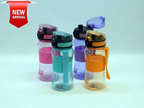 30 water bottles at R1505