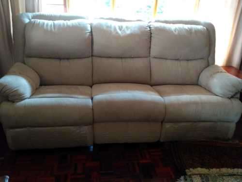 Beautiful 5-seater pair in excellent condition