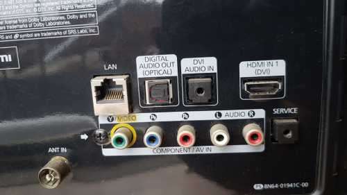 SAMSUNG PS51E550 SAMSUNG PS51E5500 - with 3D glasses - Please read discription