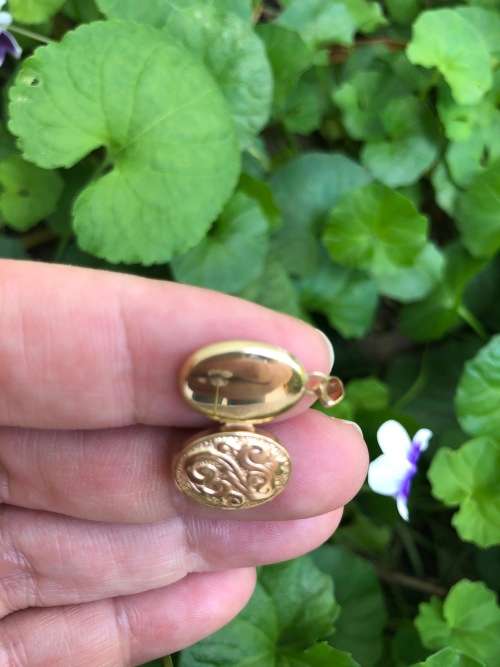 9ct Gold Locket