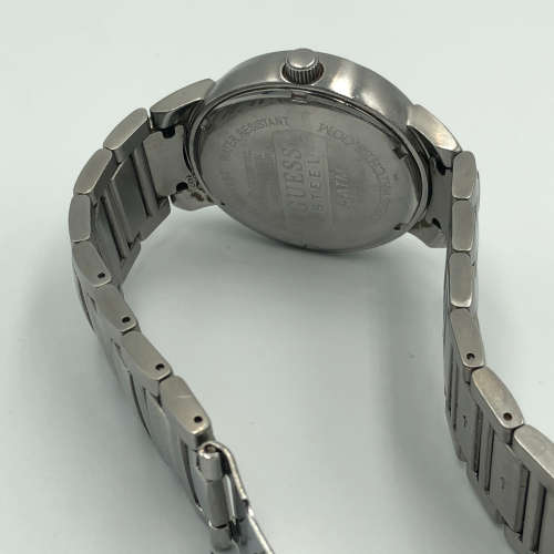 GUESS STEEL 5 ATM MEN`S WATCH