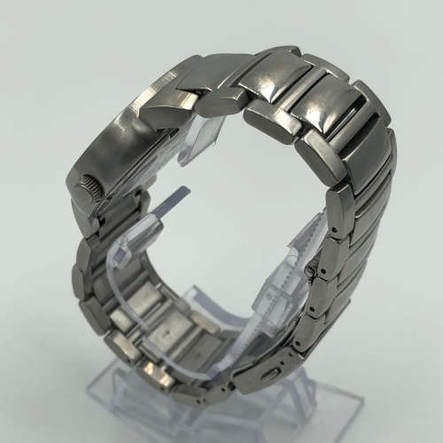 GUESS STEEL 5 ATM MEN`S WATCH