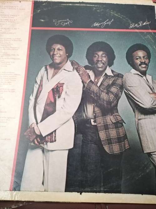 The O'Jays  Identify Yourself