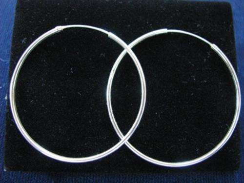2 Pretty silver sleeper earrings!!!!!!