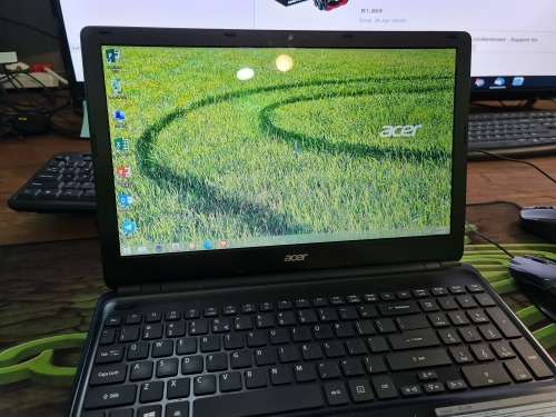 Acer Aspire E1-570 Intel Core i3