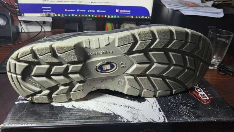 Rockstar Safety Boots Size 13