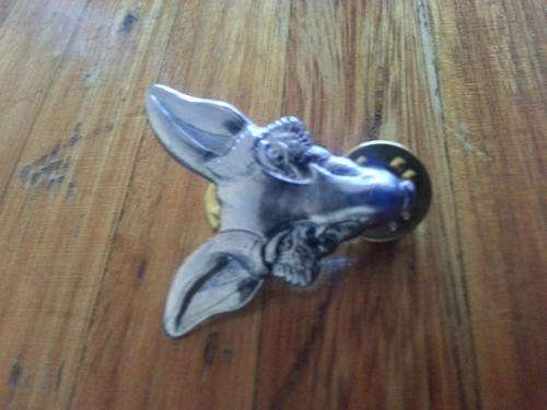 Intelligence unit guard school cap badge
