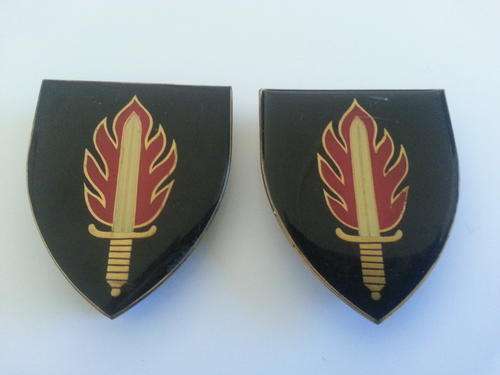11 Commando (Later Intelligence school) pair