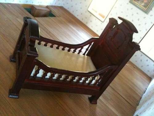 Miniatures - Mahogany Single bed / cot