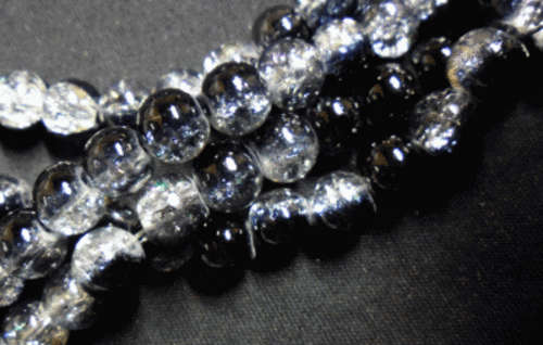 Black/Clear Crackle Glass Rounds, 10mm - Per String (+/- 85 Rounds).