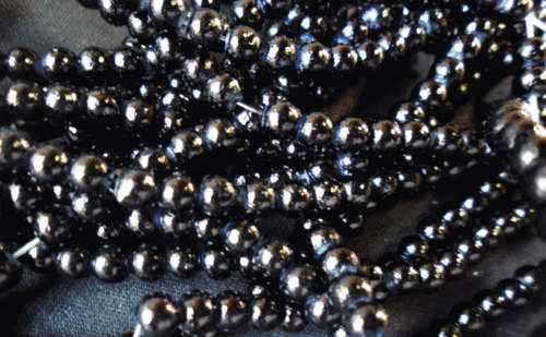 Black Opaque Glass Rounds  , 4mm - Per String of +/- 200.