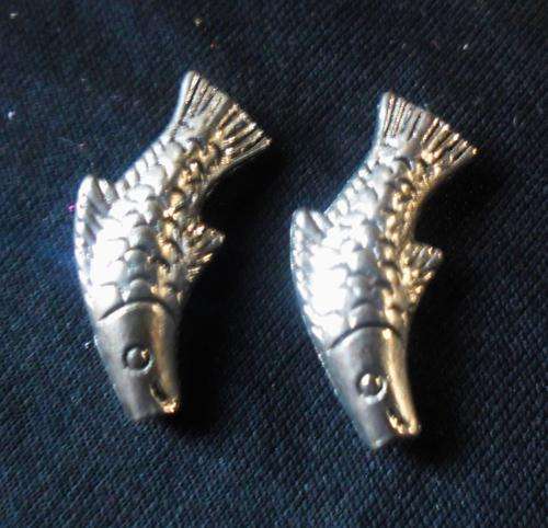 Nickle Bracelet Fish Spacers, 23mm x 10mm - Sold Individually.