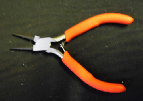 Eyepin Plier -Sold individually.