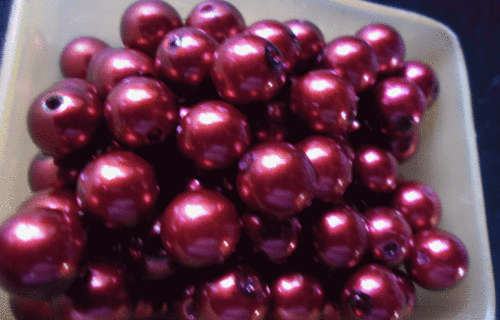 Acrylic Burgandy Pearls, 10mm - Pack of 25.