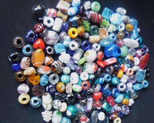 500g Mixed Lampwork, Silverfoil and Fancy Beads.