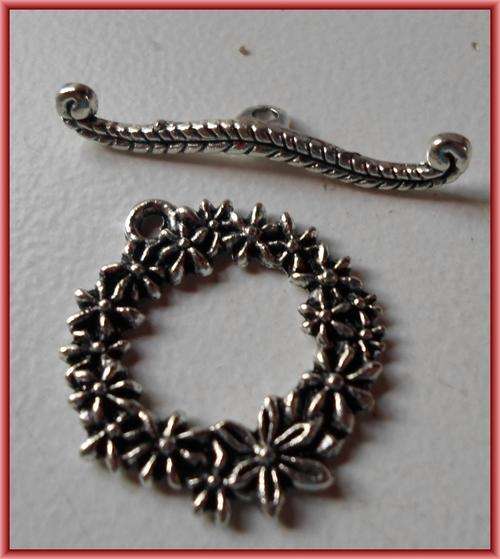 Nickle Toggle Clasp, 23mm x 21mm - Pack of 5.