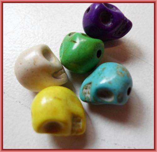 Turquoise Skull Bead , 10mm x 8mm - Pack of 5.