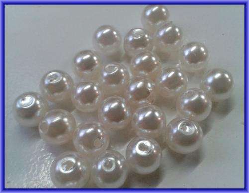 Acrylic Cream Rounds, 8mm - Per Pack of 20.