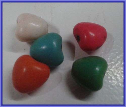 Dyed Turquoise Hearts, 7mm - Pack of 5.