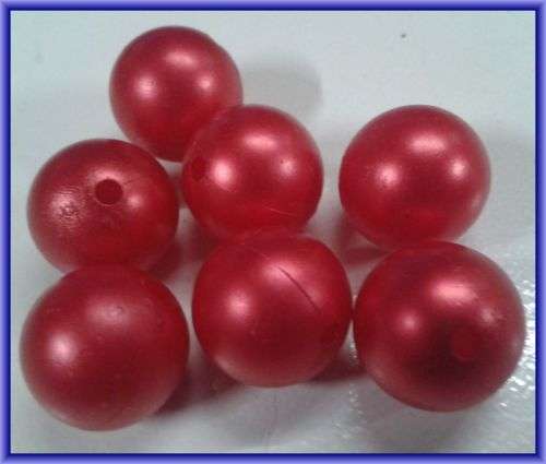 Acrylic Red Pearls, 16mm - Pack of 5.