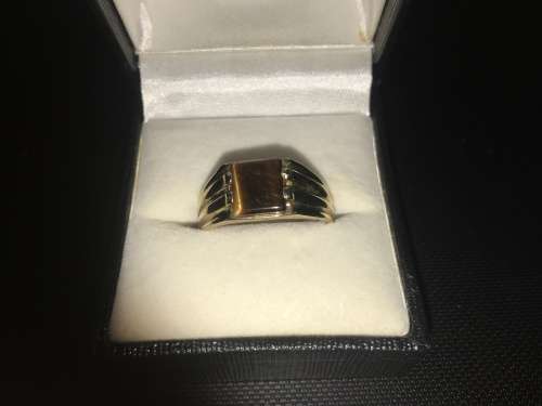 Gents 9ct Yellow Gold Tigers eye ring