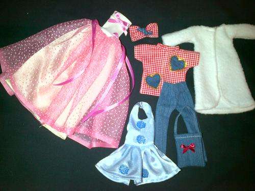 BARBIE DOLL CLOTHING PACK