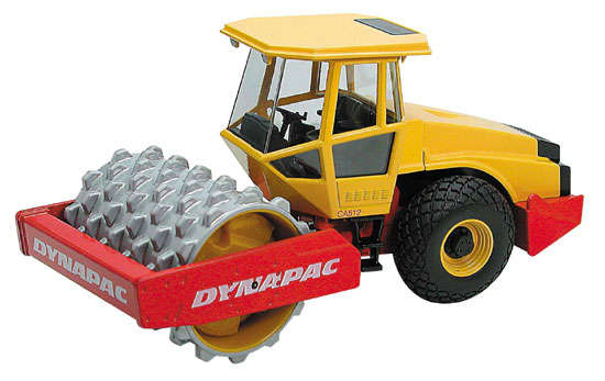Diecast model truck / tractor / DYNAPAC CA512 ROLLER PADFOOT DRUM