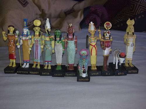 Egyptian / Egypt Gods and Goddess - Set of 10 statutes - Ancient