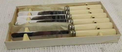 Boxed knife set Sheffield England - William Rogers