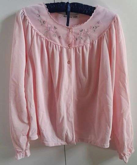 Vintage sleepwear  Medium 2 tops